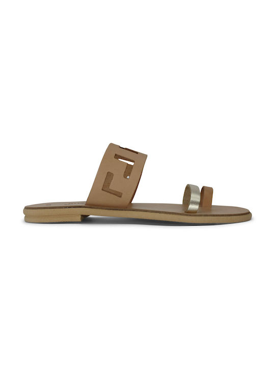 Women's leather sandal in natural and gold color