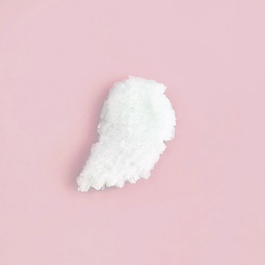 Inuwet Lip Scrub Грижа за устни ягодова захар 12гр
