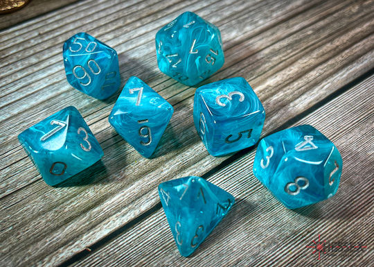 Chessex Der Ruf des Cthulhu Cirrus Würfel Aqua/Silber 27465