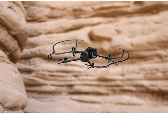 DJI Mavic 3 Pro Dron Standard cu Cameră și Telecomandă