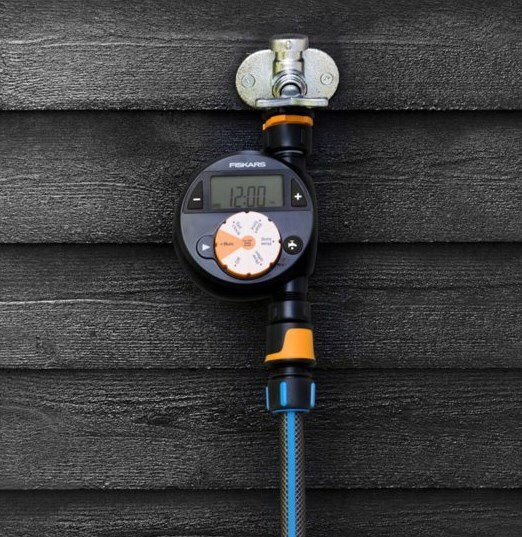 Fiskars Програмист На Поливане За Мивка На Батерия С 1 Звуков Компонент