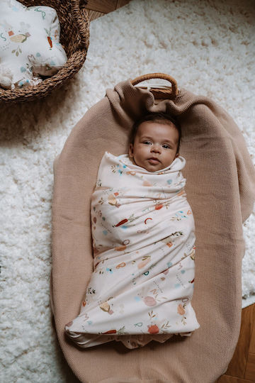 La Millou Swaddle Fruits Kuscheldecke Beige 100x120cm.