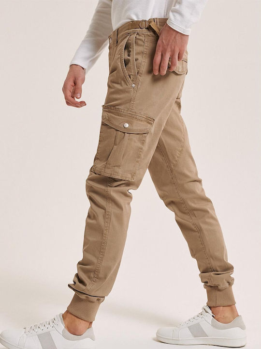 Camel cargo trousers with elastic waistband