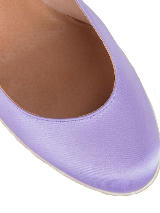 Silia D Women's Fabric Closed Toe Platforms Purple