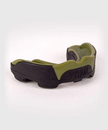 Venum Predator Senior Protective Mouth Guard Green VENUM-0621-539