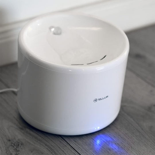 Tellur Automatisch Metallisch Wasserspender / Brunnen für Hund & Katze 2lt 16cm in Weiß Farbe