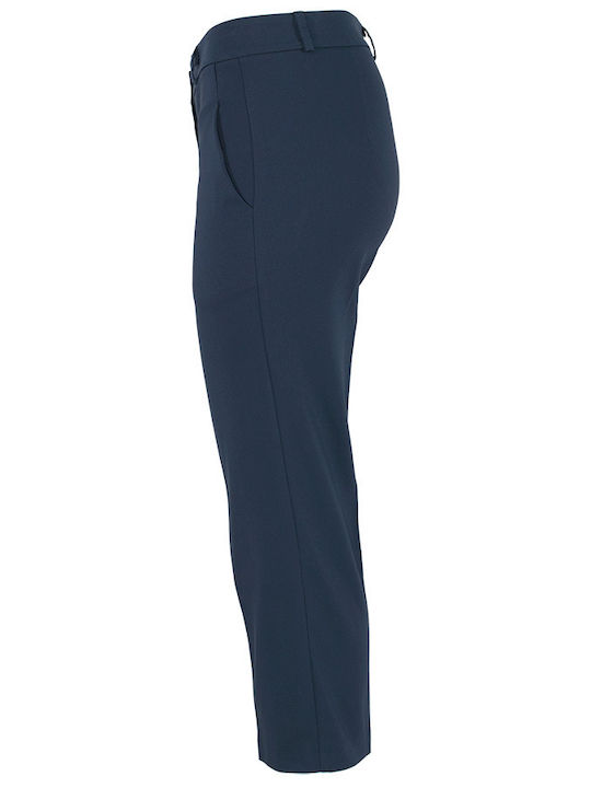 Women's Fabric Capri Pants in Slim Fit Navy Blue
