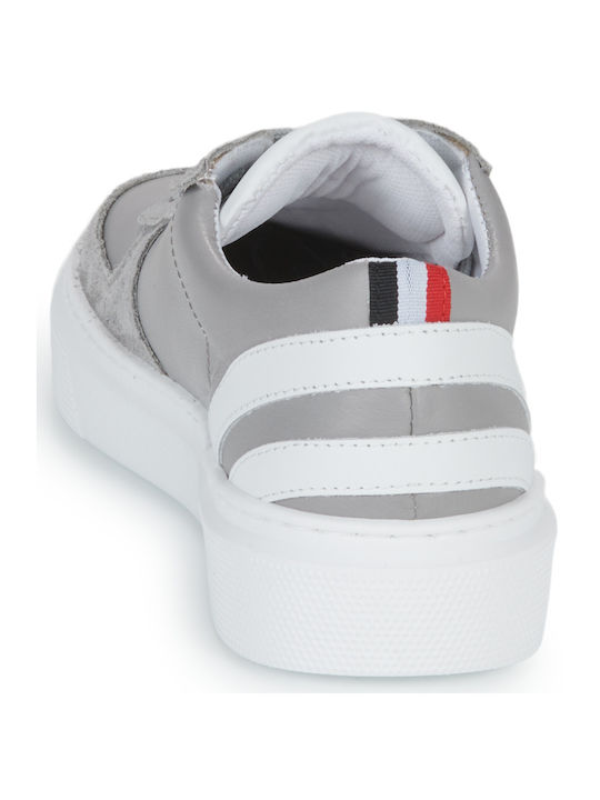 Sneakers Gray