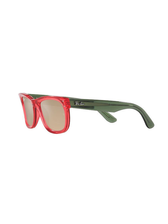 Ray Ban Unisex Γυαλιά Ηλίου με Κόκκινο Κοκκάλινο Σκελετό και Χρυσό Καθρέφτη Φακό