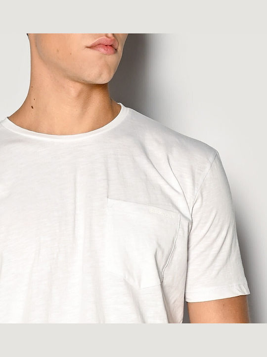 T-shirt White