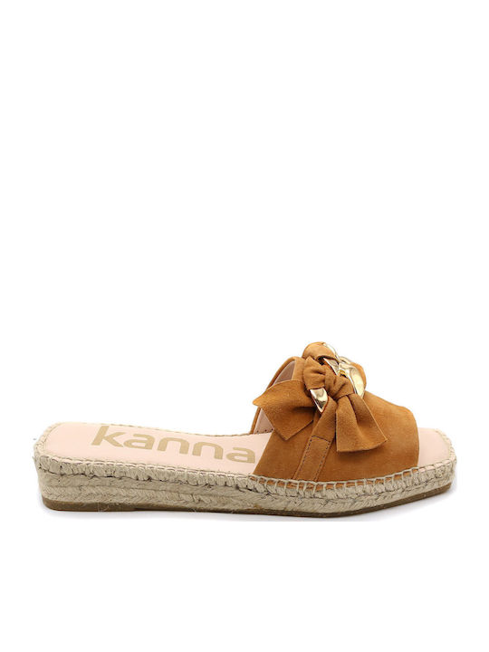 Women's Flat Sandals in Brown Color