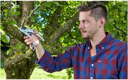 Gardena Comfort Pruning Shears Type Ratchet Length 26.8cm with Maximum Cutting Diameter 22mm
