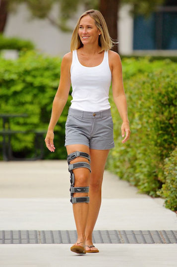 Vita Orthopaedics Ρυθμιζόμενος Νάρθηκας Γόνατος Αριστερής Πλευράς σε Γκρι Χρώμα 06-2-164