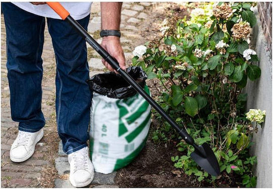 Black & Decker Straight Shovel Telescopic with Shaft 105cm and Plastic Handle