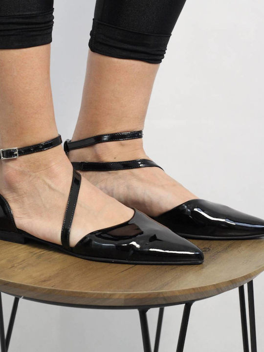 Patent Leather Pointy Ballerinas With strap Black