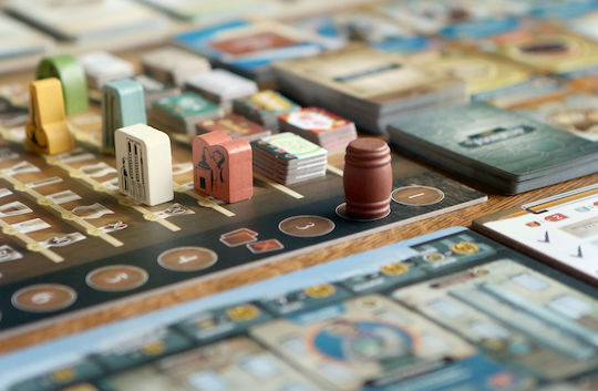 Настолна игра Distilled за 1-5 играчи 14+ години (EN) Paverson Games