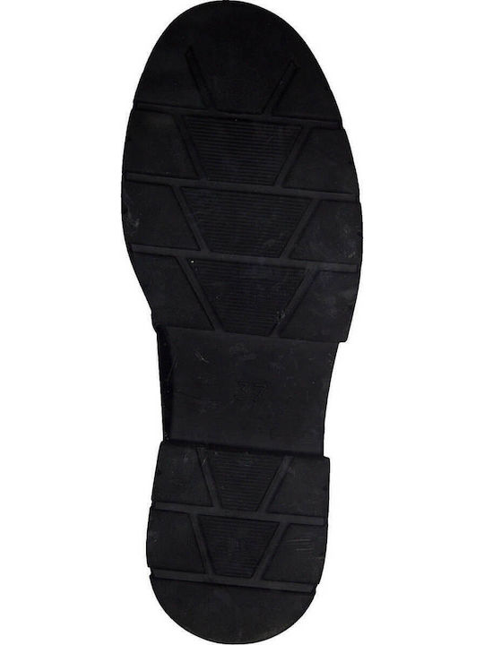 Women's Moccasins in Black Color