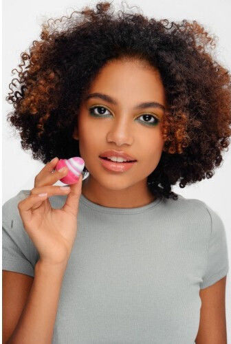 Lukky Cosmetics Toys Lip Balm Eierförmiges Kinderschminke (Verschiedene Designs) 1Stück