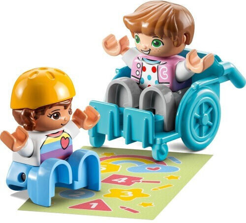 LEGO Duplo Life At The Day-Care Center за 2+ Години