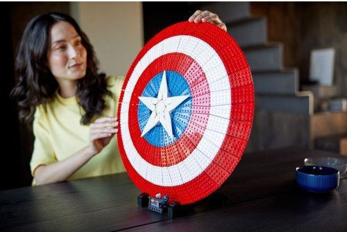LEGO Marvel Captain America's Shield for 18+ Years 3128 Pieces