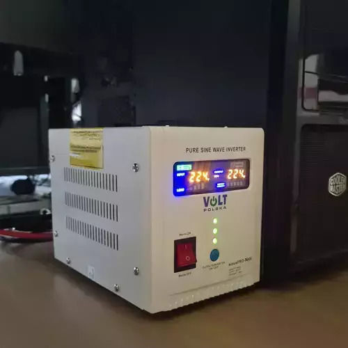 Volt Polska SINUS PRO 500 E Wechselrichter 350W 12V 3SP050012E