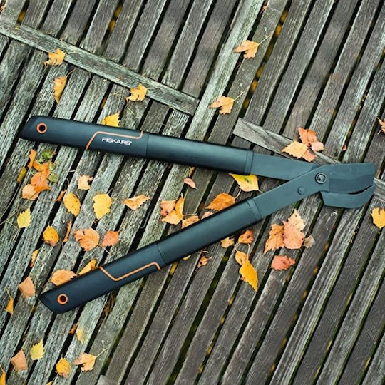Fiskars 112160102 Bypass Lopper 50cm for branches up to 35mm