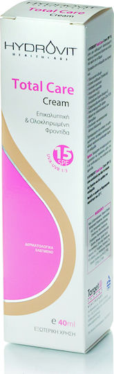 Target Pharma Hydrovit Total Care Ρυθμιστική Κρέμα Προσώπου Ημέρας με Χρώμα και SPF15 κατά των Ατελειών & της Ερυθρότητας με Υαλουρονικό Οξύ 40ml