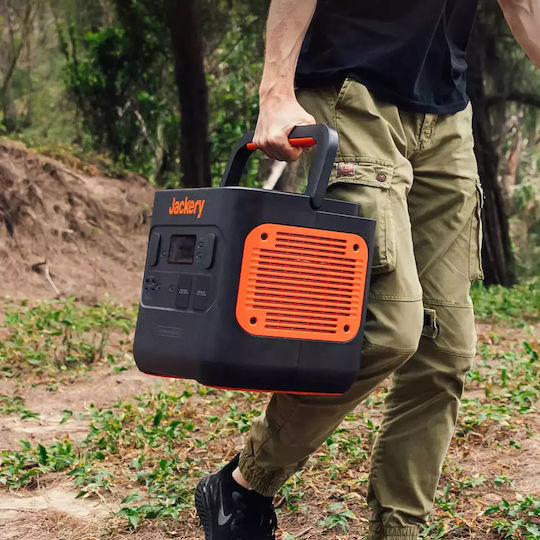 Jackery Explorer 2000 Pro Power Station 2160Wh