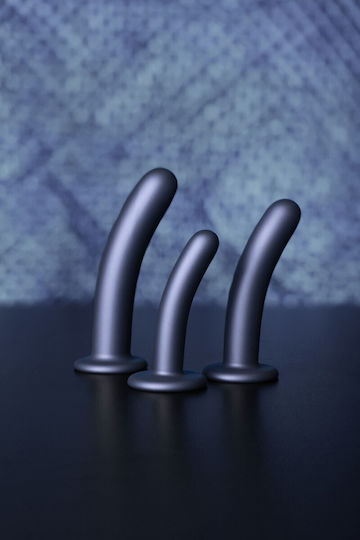 Shots Ouch! Smooth Silicone G-Spot Glass Dildo with Balls and Suction Cup Gray 12cm