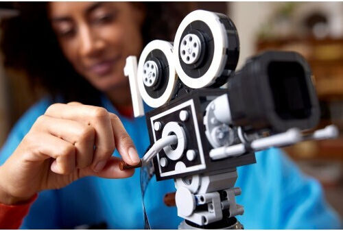 LEGO Disney Animation Tribute Camera for 18+ Years 811 Pieces