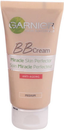 Garnier Creme de Fata Skin Naturals Miracle Skin Perfector BB 24-oară cu SPF15 pentru Hidratare, Anti-îmbătrânire și Imperfecțiuni 50ml