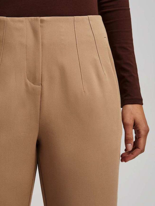 Make your image Women's Fabric Trousers in Straight Line Beige