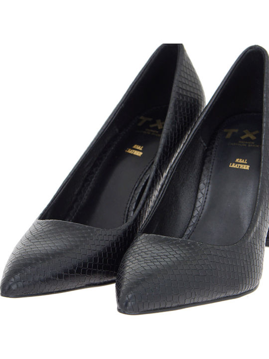 Schwarze Pumps
