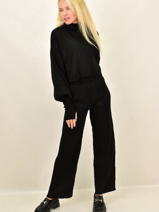 Women's Black Set with High-waisted Pants with Elastic in Straight Line