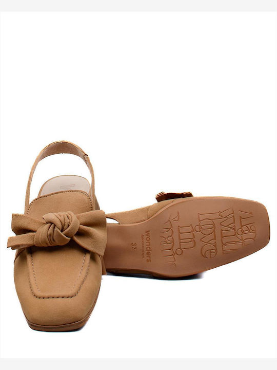 Women's Flat Sandals in Beige Color