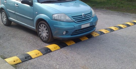 Rampă Protectoare Rutieră cu Lățime 5 cm