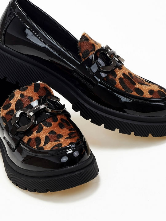 Issue Fashion Women's Loafers in Black Color