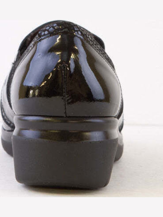 Leather Women's Moccasins in Black Color