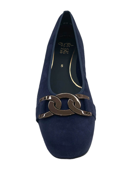 Pumps mit flachem Absatz Blau