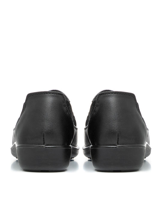 Women's Moccasins in Black Color