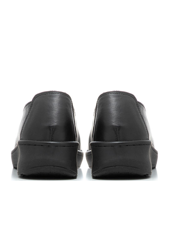 Leather Women's Moccasins in Black Color