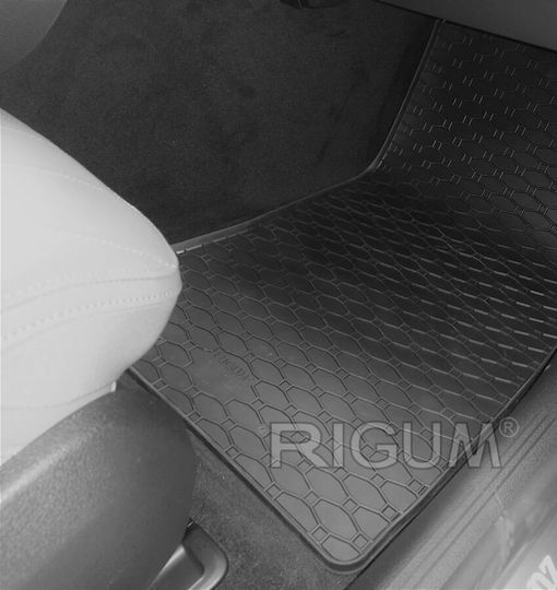 Rigum Set of Front and Rear Mats 4pcs for Mercedes-Benz GLC Black