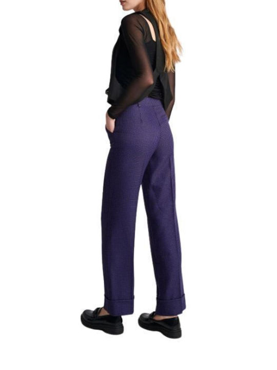 Attrattivo Women's Fabric Trousers Purple