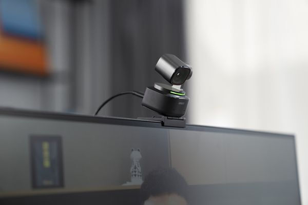 Obsbot Tiny 2 Camera Web 4K cu Autofocus OWB-2204-CE | Skroutz Romania
