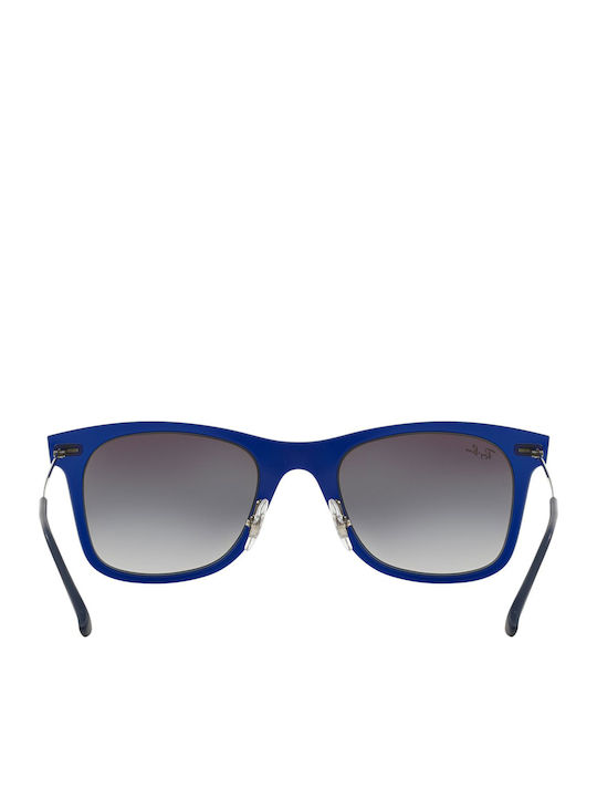 Ray Ban Wayfarer Light Ray Унисекс Слънчеви Очила с Син Рамка и Лилави Преливащи Стъкла