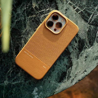 Native Union Classic Back Cover Plastic Beige (iPhone 15 Pro)