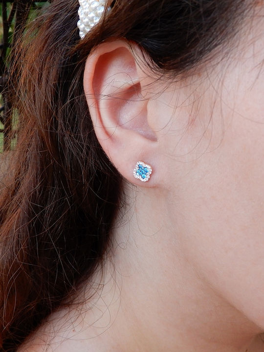 Art d or Earrings made of White Gold with Stones