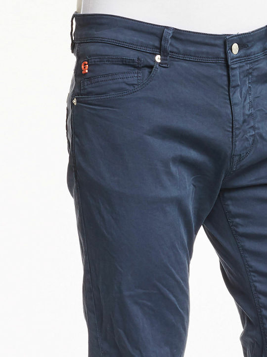 Trousers in Slim Fit Navy Blue