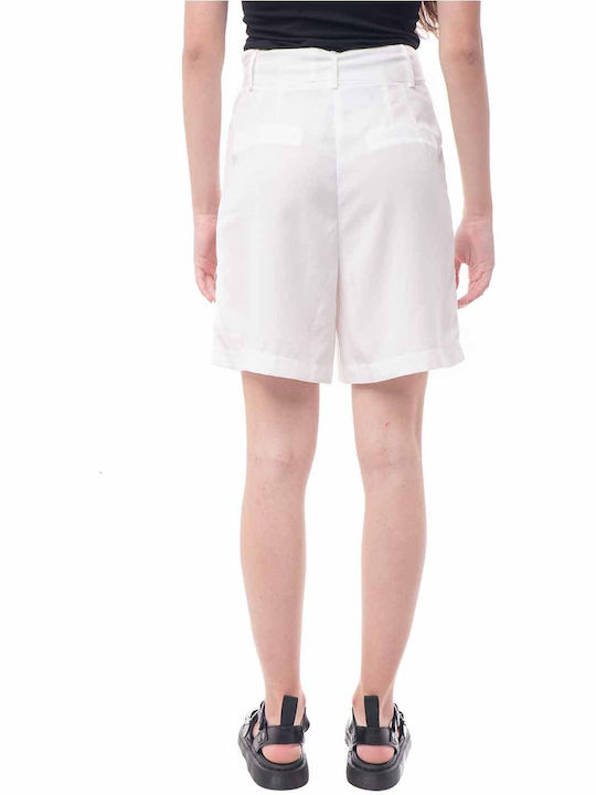 MY T Women's Shorts White