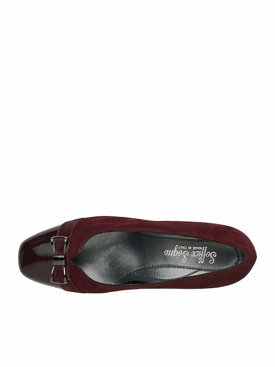 Leder Pumps mit flachem Absatz Burgundisch